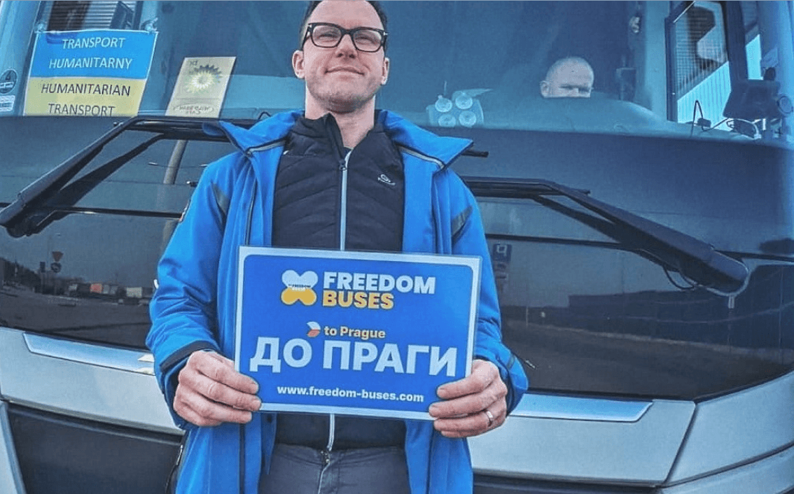 Freedom Buses: humanitarian transport for refugees to Prague