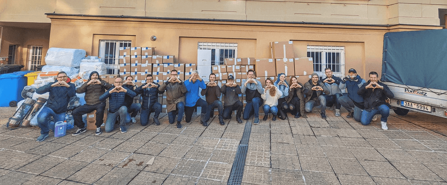 The Zenoo team